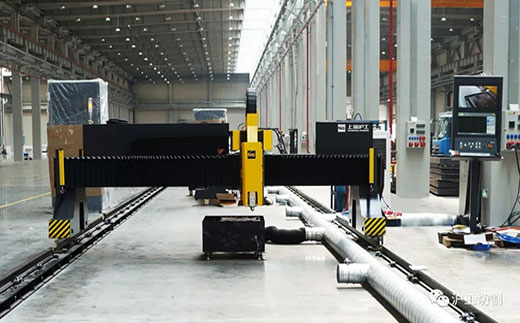 威廉希尔中文官网威廉希尔中文官网10米大幅面龙门光纤激光切割机有限元优化横梁高配驱动系统